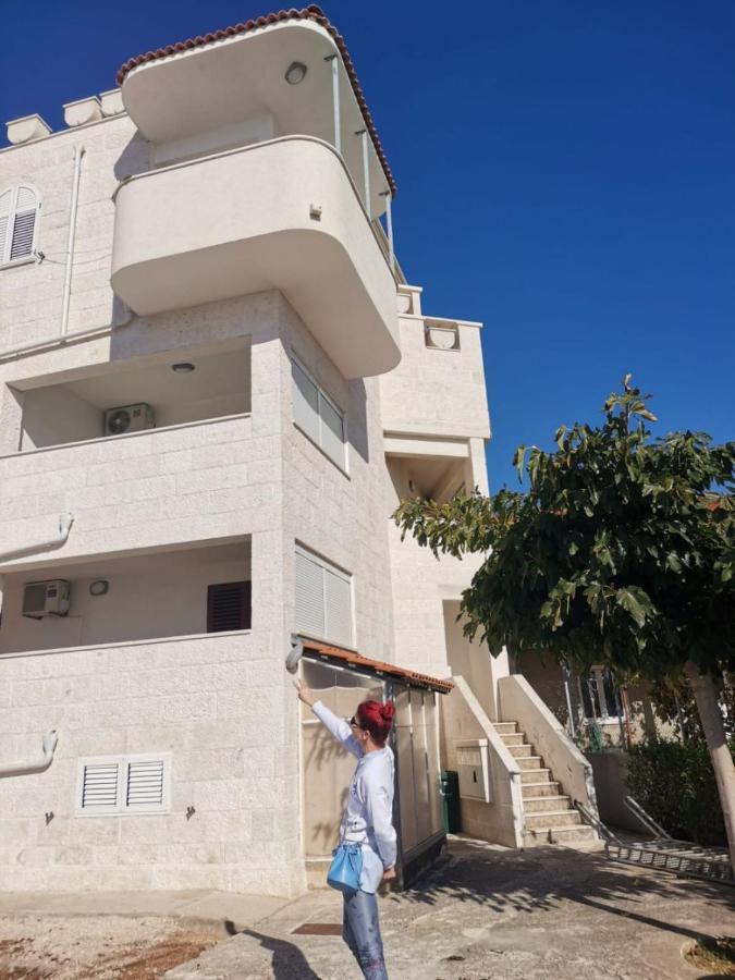 Apartments Marija - By The Sea โรกอซนิซา ภายนอก รูปภาพ